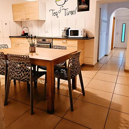 City-apartment Apartment